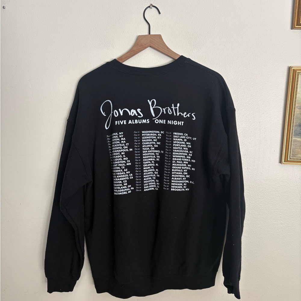 The Jonas Brother Tour Pullover Black 5 Album Concert Black Cotton Large EUC BB - Picture 4 of 4